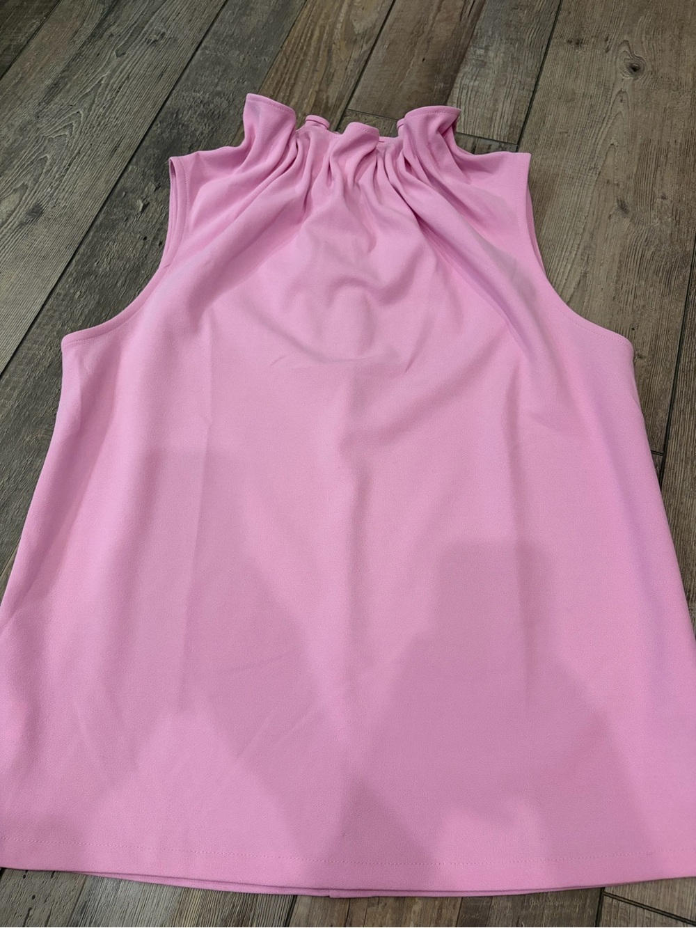 Women’s Ann Taylor Sleeveless Shirt